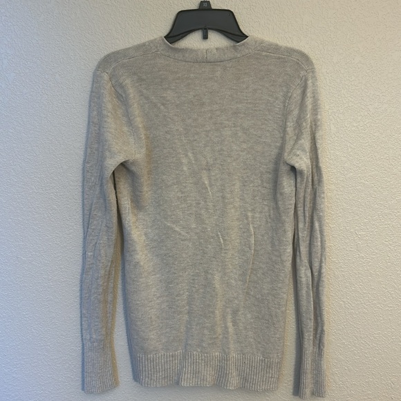 Gently used tan cardigan from Hollister size small. - Picture 4 of 6